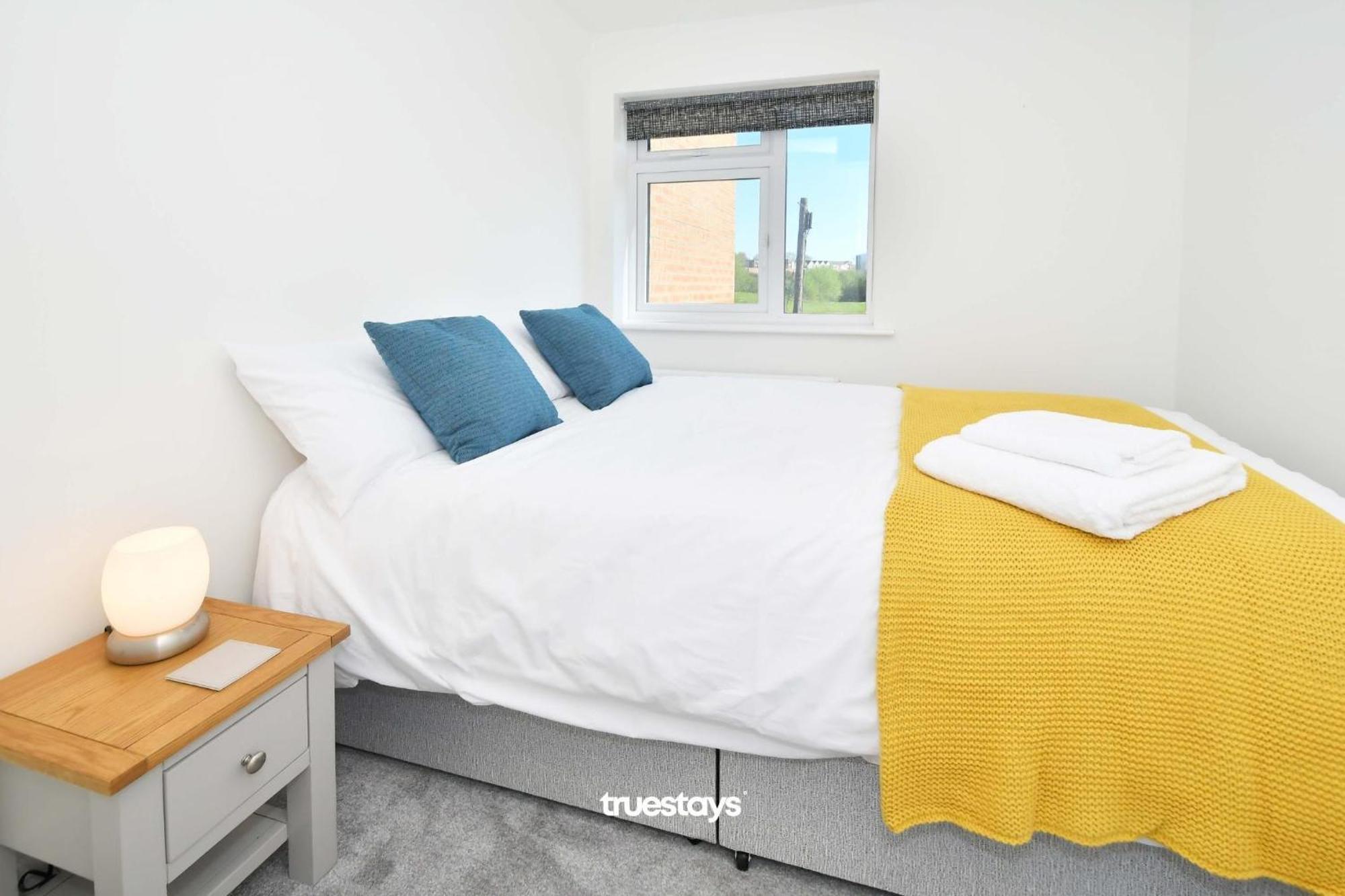 Regal House By True Stays - 3 Bedroom House In Stoke-On-Trent Екстер'єр фото