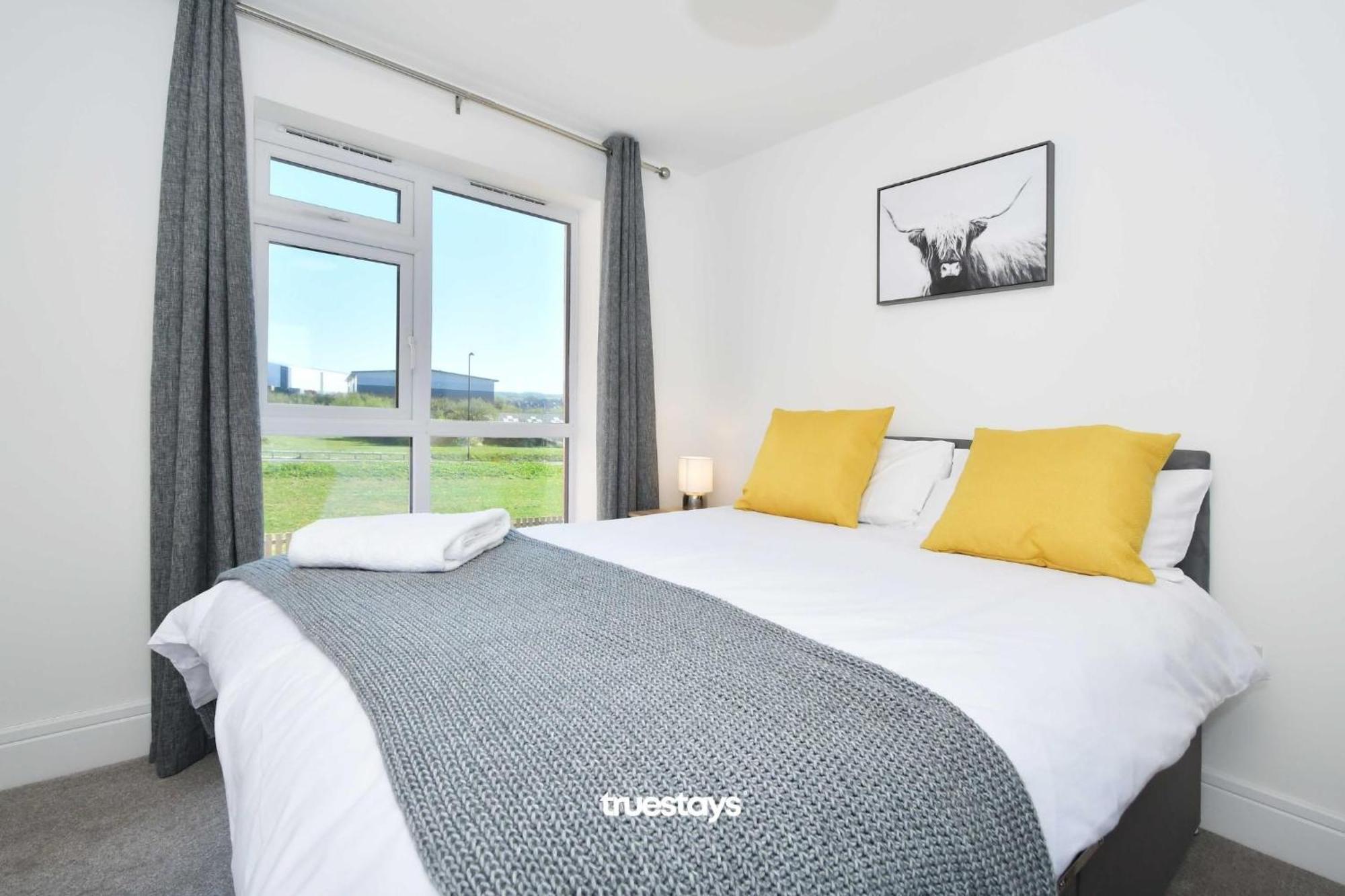 Regal House By True Stays - 3 Bedroom House In Stoke-On-Trent Екстер'єр фото