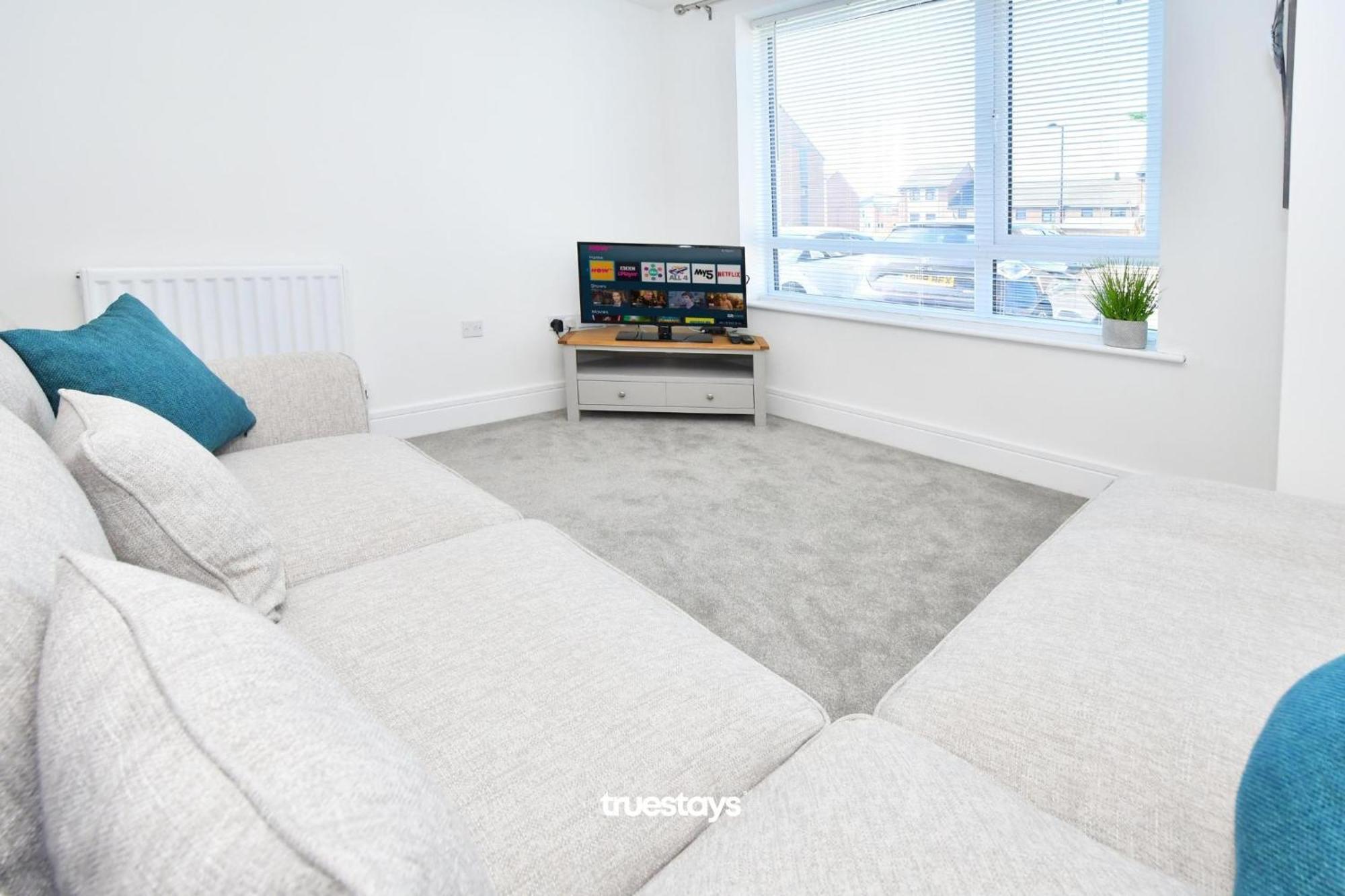 Regal House By True Stays - 3 Bedroom House In Stoke-On-Trent Екстер'єр фото