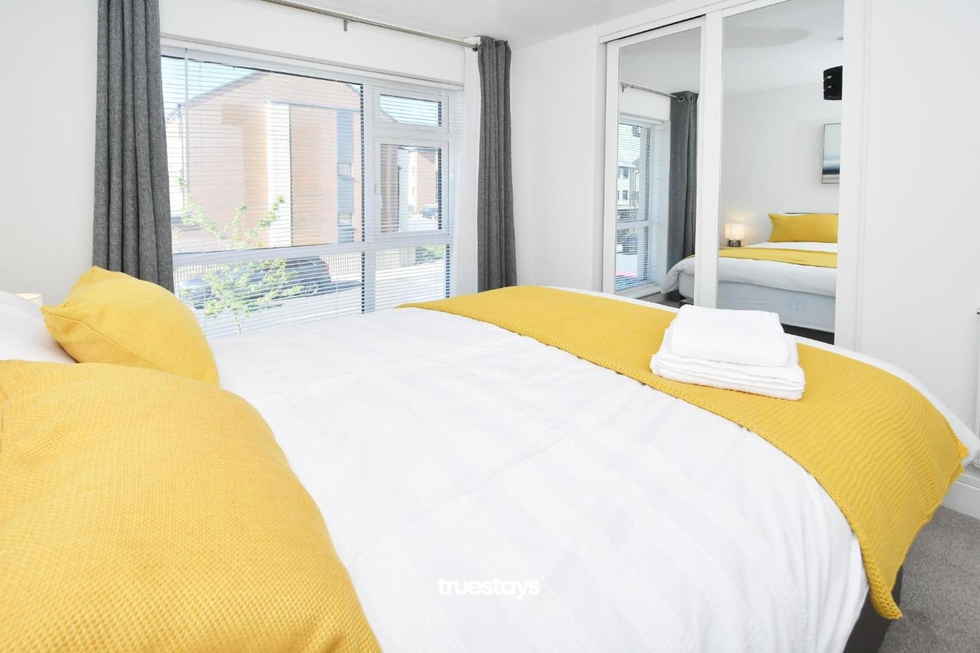 Regal House By True Stays - 3 Bedroom House In Stoke-On-Trent Екстер'єр фото