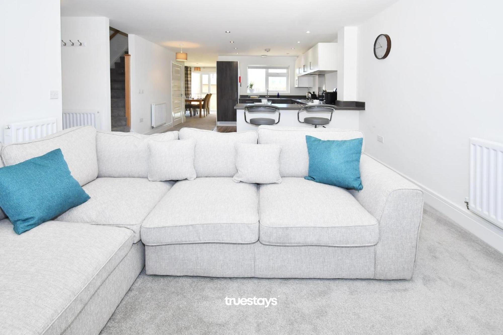 Regal House By True Stays - 3 Bedroom House In Stoke-On-Trent Екстер'єр фото