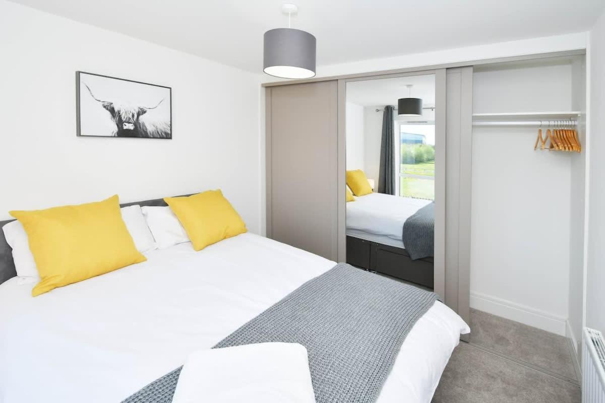 Regal House By True Stays - 3 Bedroom House In Stoke-On-Trent Екстер'єр фото